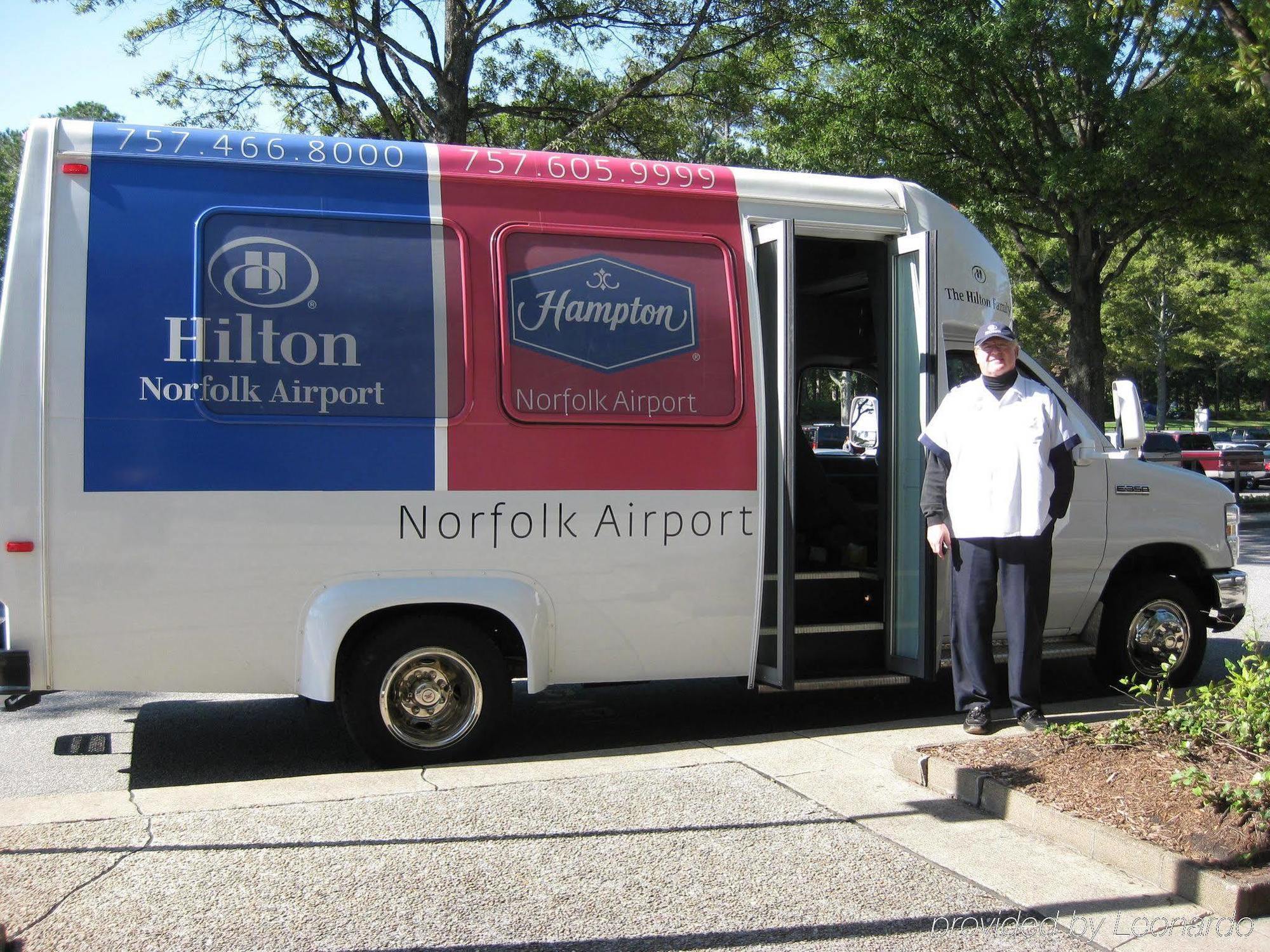 Готель Doubletree By Hilton Norfolk Airport Екстер'єр фото
